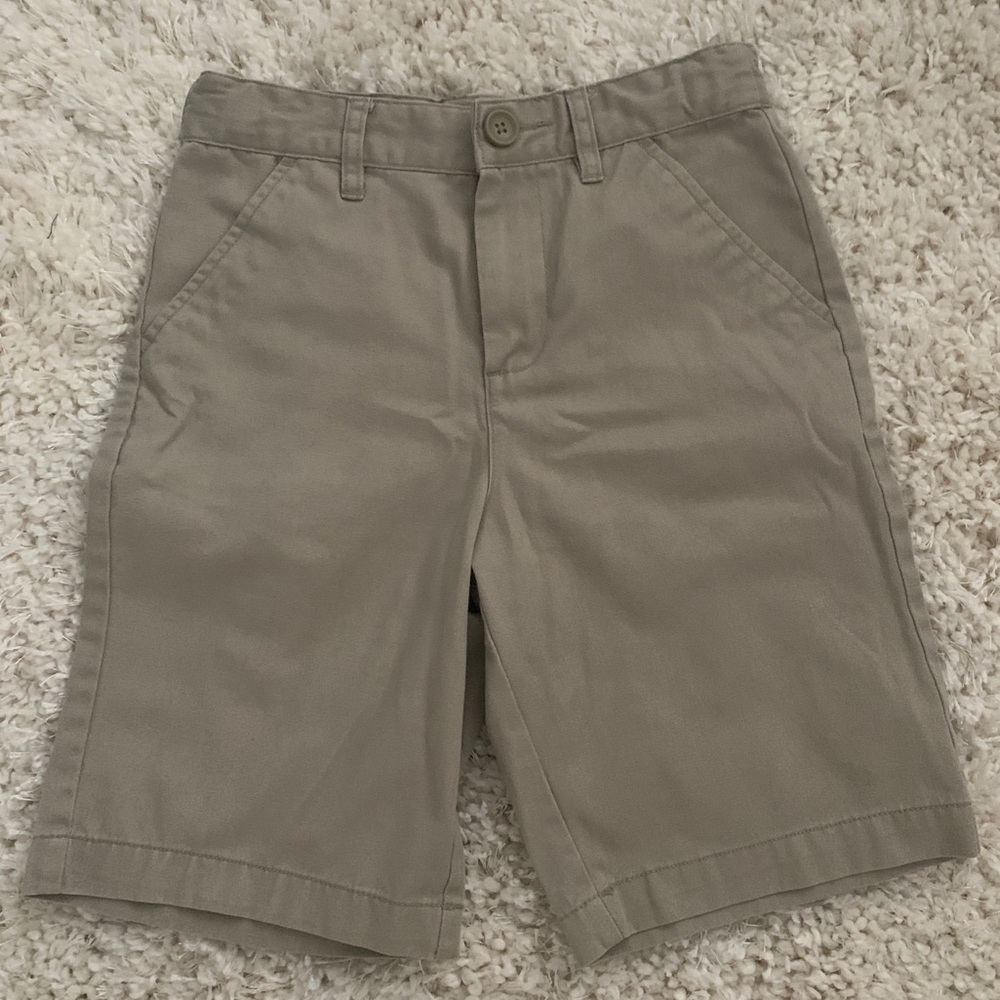 Cat & Jack flat front khaki shorts boys  size 10